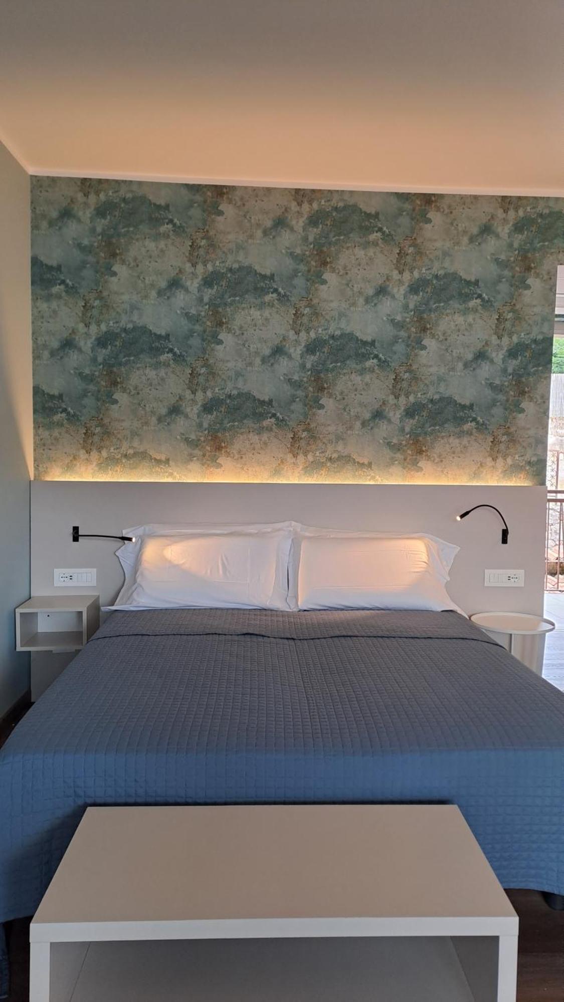 Residence San Vito Brenzone sul Garda Luaran gambar