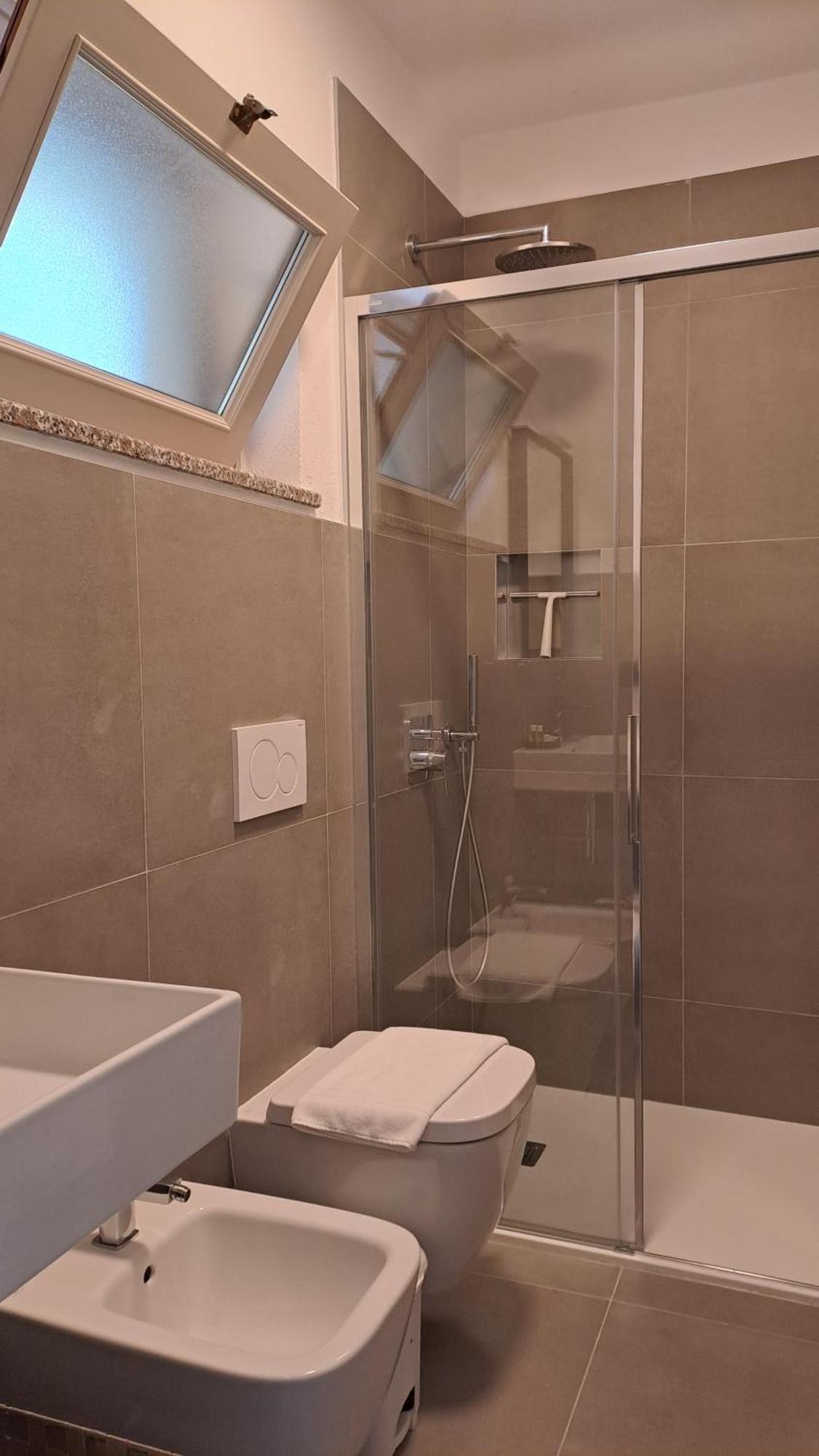 Residence San Vito Brenzone sul Garda Luaran gambar
